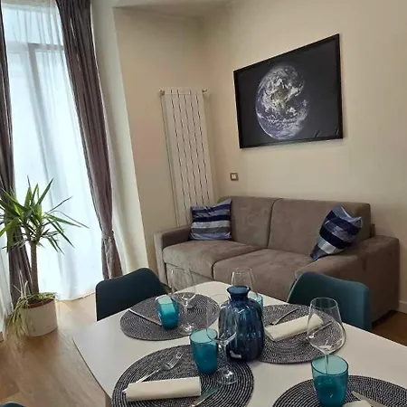 Appartement The Dream 100 M Dal Mare *