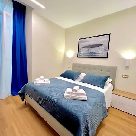 Appartement The Dream 100 M Dal Mare *