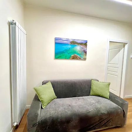 Apartment The Dream 100 M Dal Mare